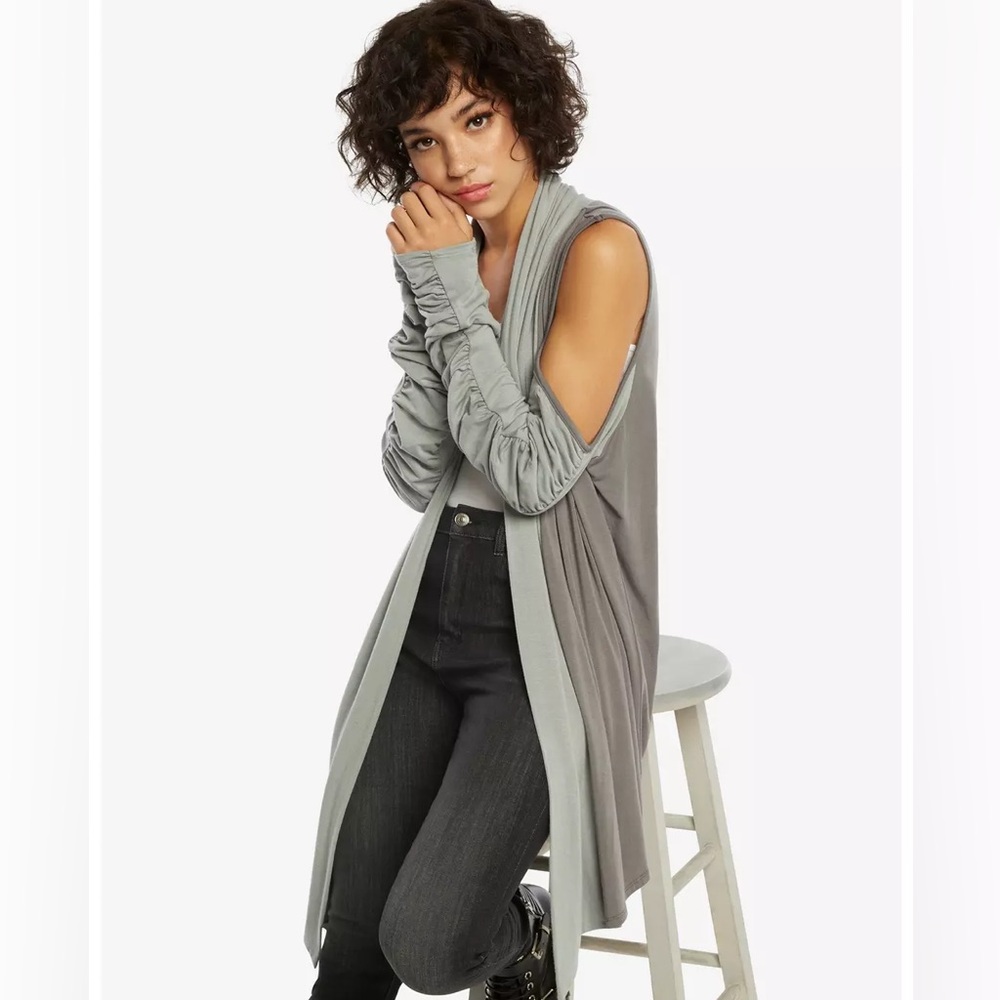 Her Universe Star Wars Rey Cardigan